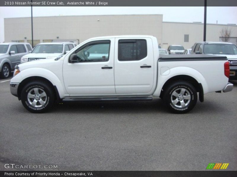 Avalanche White / Beige 2010 Nissan Frontier SE Crew Cab