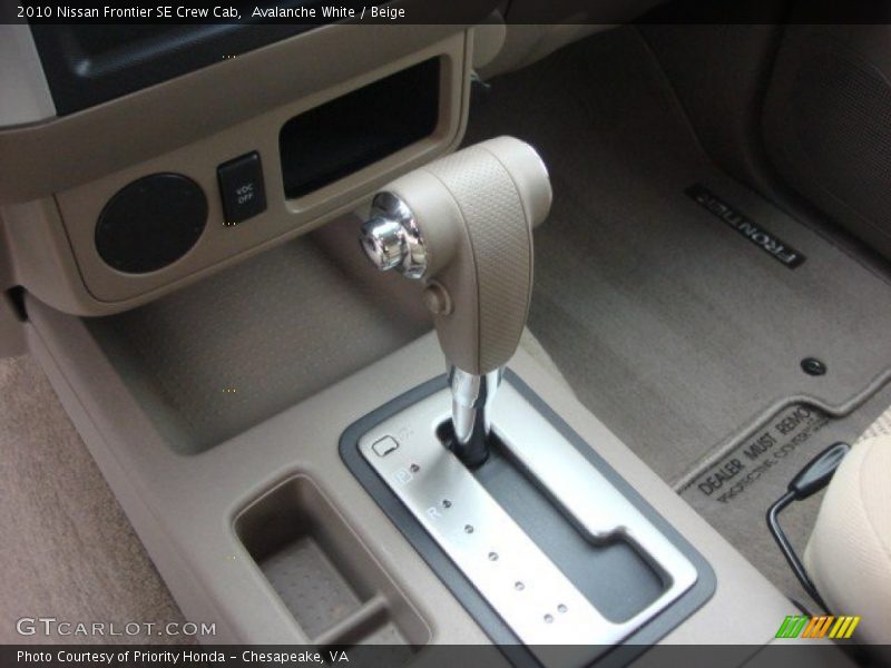 Avalanche White / Beige 2010 Nissan Frontier SE Crew Cab