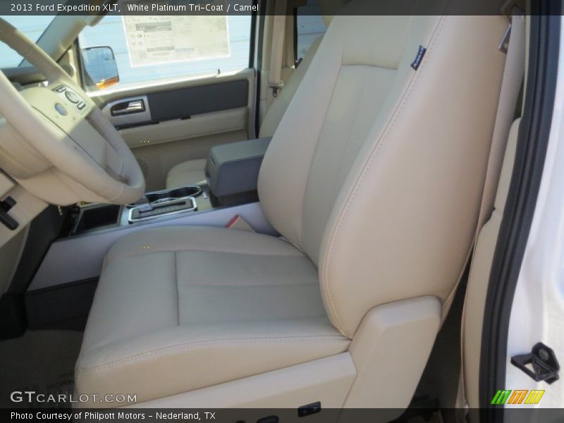 White Platinum Tri-Coat / Camel 2013 Ford Expedition XLT