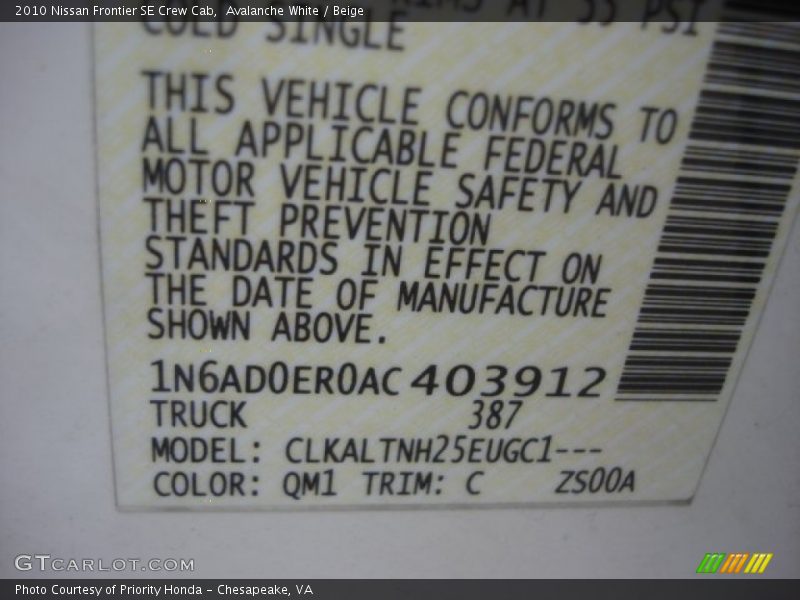 Avalanche White / Beige 2010 Nissan Frontier SE Crew Cab