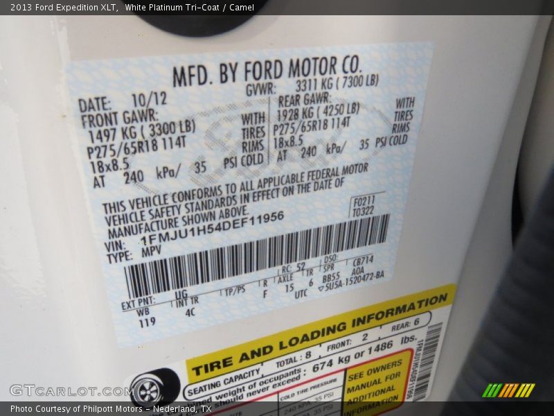 White Platinum Tri-Coat / Camel 2013 Ford Expedition XLT