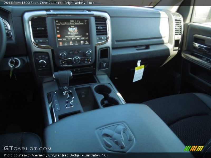 Bright White / Black 2013 Ram 1500 Sport Crew Cab 4x4