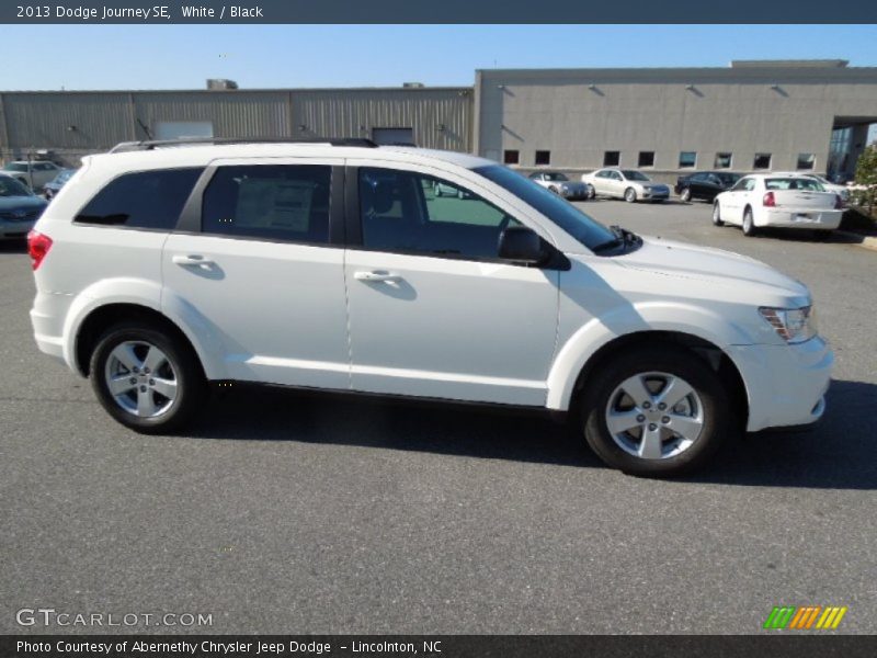 White / Black 2013 Dodge Journey SE