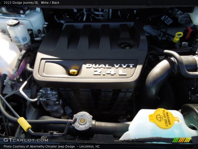 White / Black 2013 Dodge Journey SE