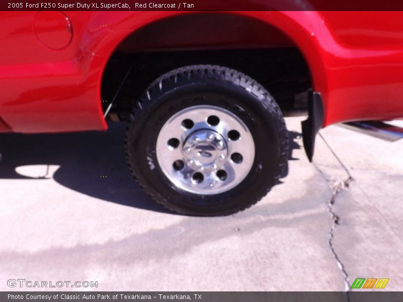 Red Clearcoat / Tan 2005 Ford F250 Super Duty XL SuperCab