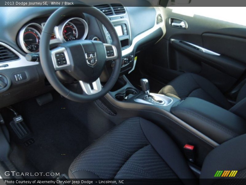 White / Black 2013 Dodge Journey SE