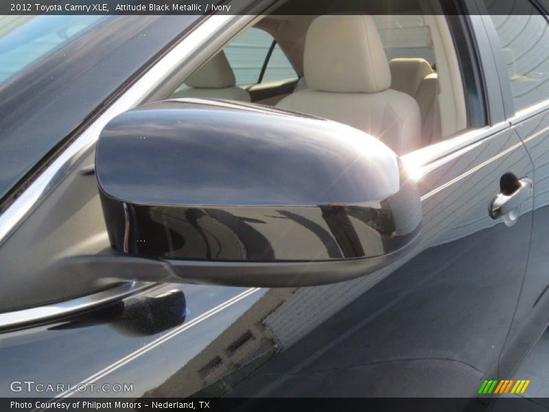 Attitude Black Metallic / Ivory 2012 Toyota Camry XLE