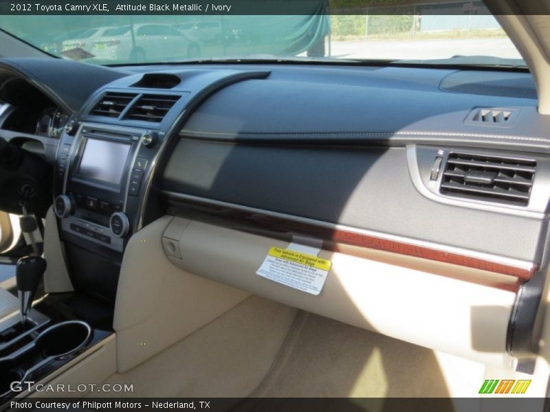 Attitude Black Metallic / Ivory 2012 Toyota Camry XLE