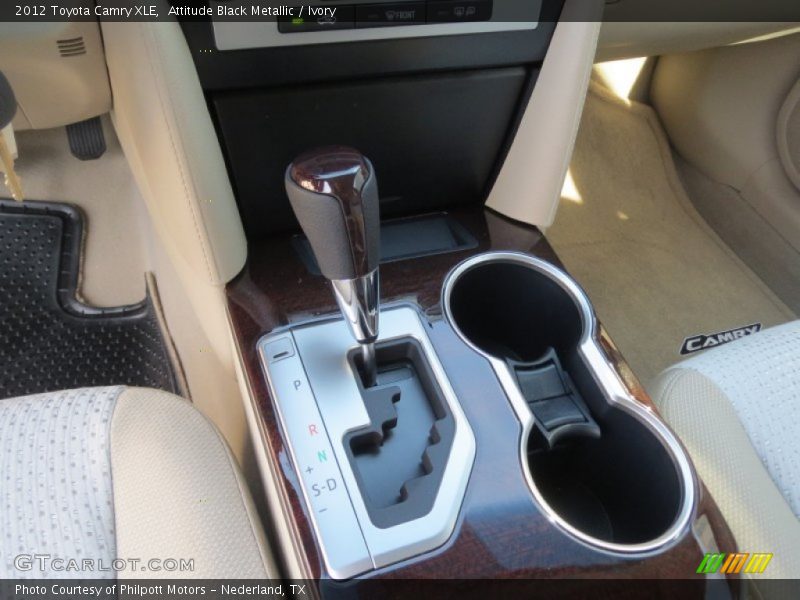 Attitude Black Metallic / Ivory 2012 Toyota Camry XLE