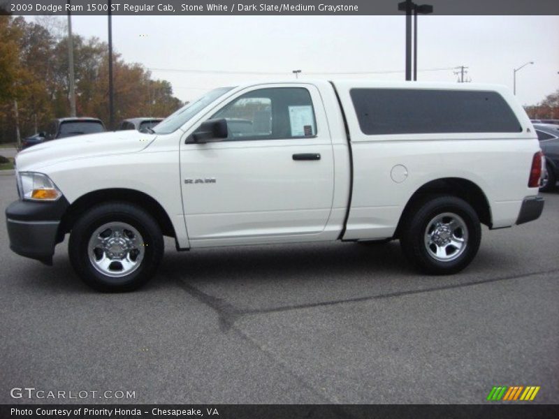 Stone White / Dark Slate/Medium Graystone 2009 Dodge Ram 1500 ST Regular Cab
