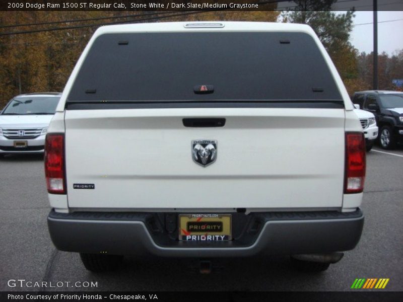 Stone White / Dark Slate/Medium Graystone 2009 Dodge Ram 1500 ST Regular Cab