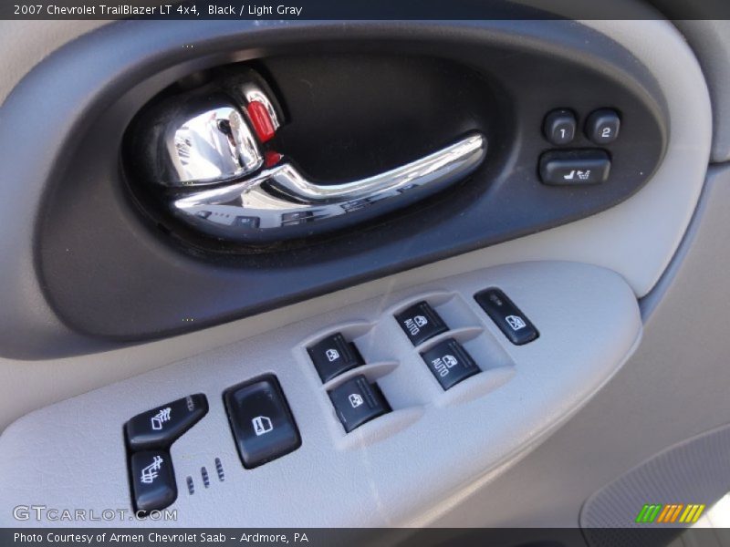 Black / Light Gray 2007 Chevrolet TrailBlazer LT 4x4