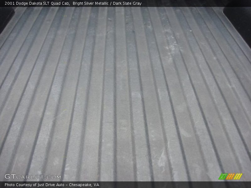 Bright Silver Metallic / Dark Slate Gray 2001 Dodge Dakota SLT Quad Cab