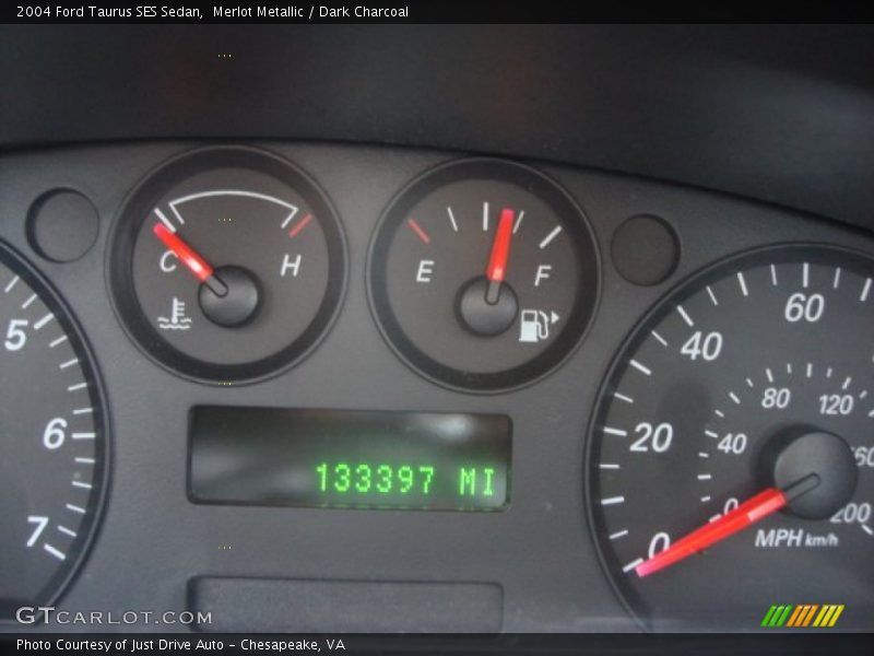 Merlot Metallic / Dark Charcoal 2004 Ford Taurus SES Sedan