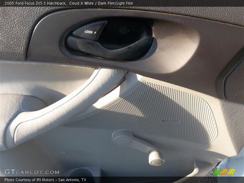 Cloud 9 White / Dark Flint/Light Flint 2005 Ford Focus ZX5 S Hatchback