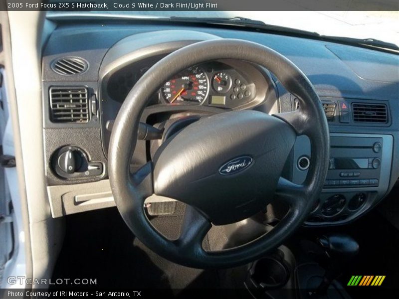 Cloud 9 White / Dark Flint/Light Flint 2005 Ford Focus ZX5 S Hatchback