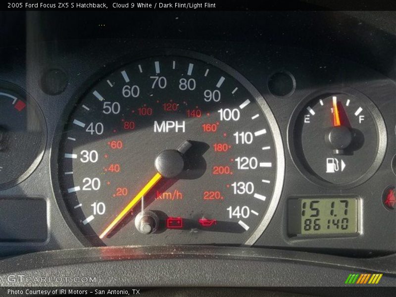 Cloud 9 White / Dark Flint/Light Flint 2005 Ford Focus ZX5 S Hatchback
