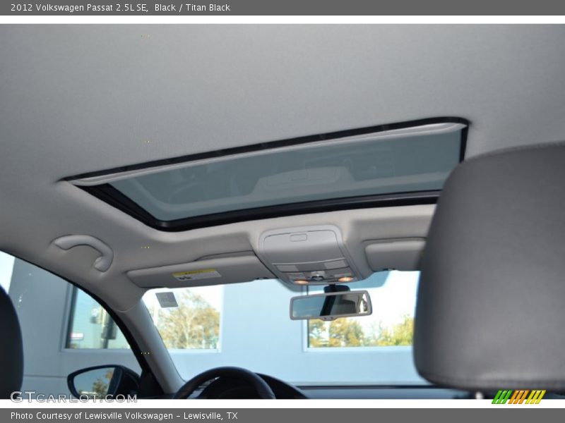 Black / Titan Black 2012 Volkswagen Passat 2.5L SE