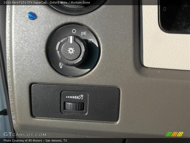 Oxford White / Medium Stone 2010 Ford F150 STX SuperCab