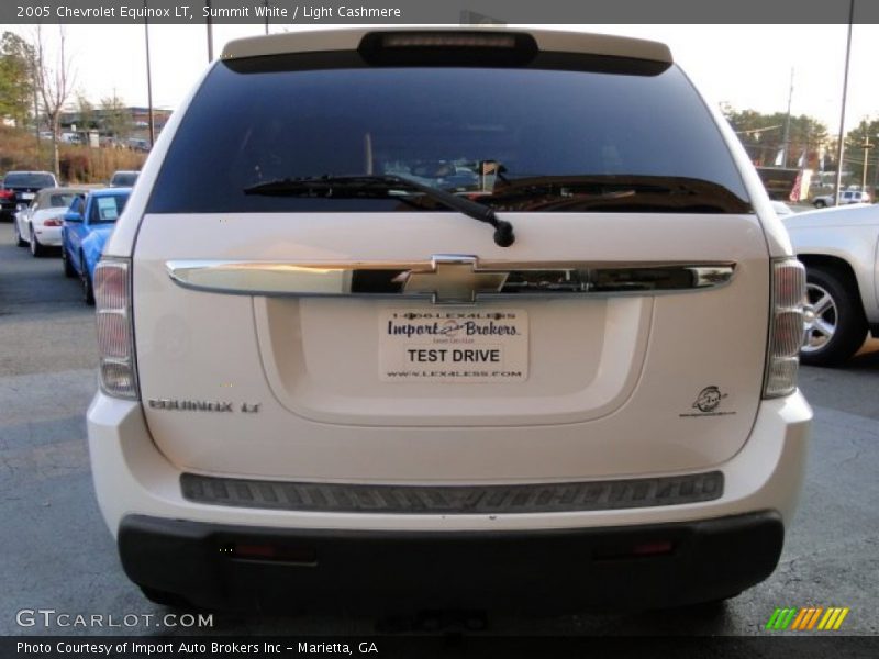 Summit White / Light Cashmere 2005 Chevrolet Equinox LT