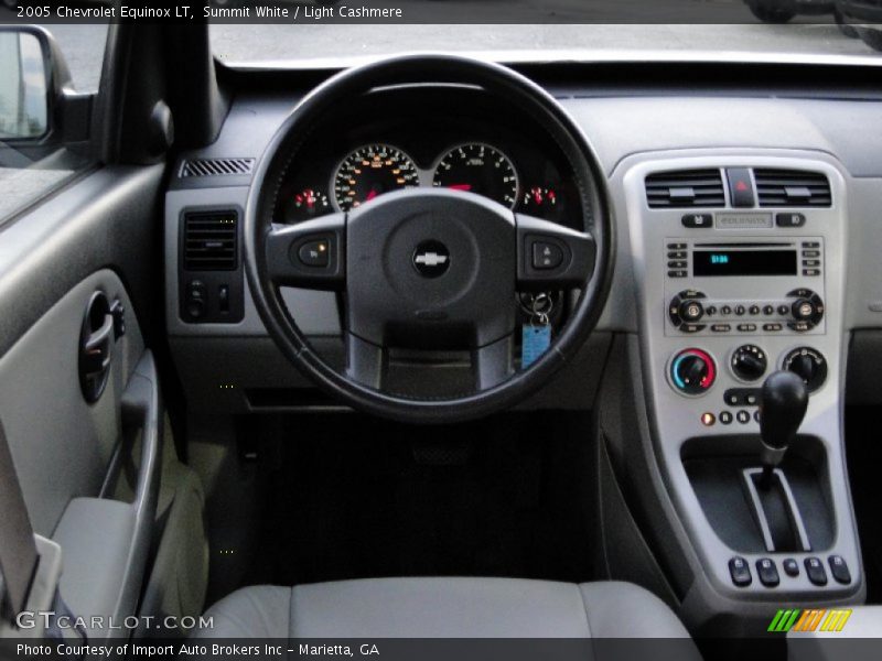 Summit White / Light Cashmere 2005 Chevrolet Equinox LT