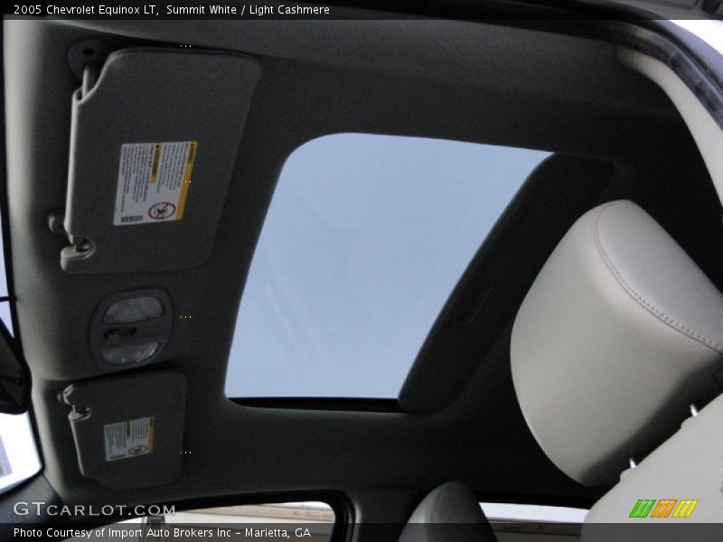 Summit White / Light Cashmere 2005 Chevrolet Equinox LT