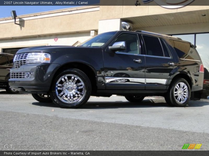 Alloy Metallic / Camel 2007 Lincoln Navigator Ultimate