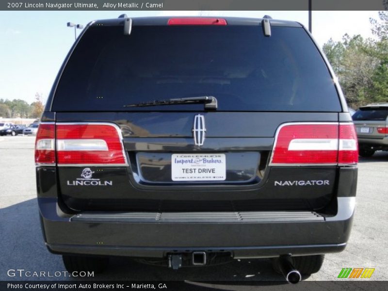 Alloy Metallic / Camel 2007 Lincoln Navigator Ultimate