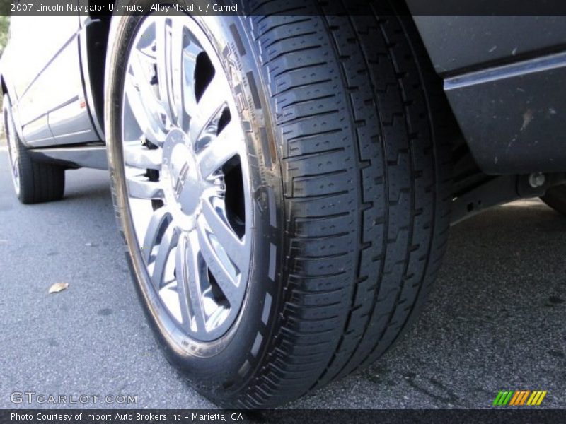 Alloy Metallic / Camel 2007 Lincoln Navigator Ultimate