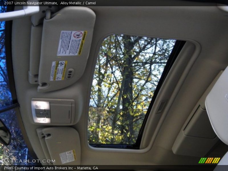 Alloy Metallic / Camel 2007 Lincoln Navigator Ultimate