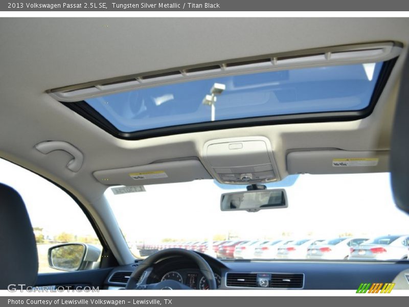 Tungsten Silver Metallic / Titan Black 2013 Volkswagen Passat 2.5L SE