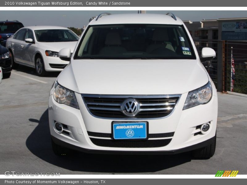 Candy White / Sandstone 2010 Volkswagen Tiguan Wolfsburg Edition