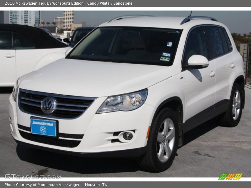 Candy White / Sandstone 2010 Volkswagen Tiguan Wolfsburg Edition