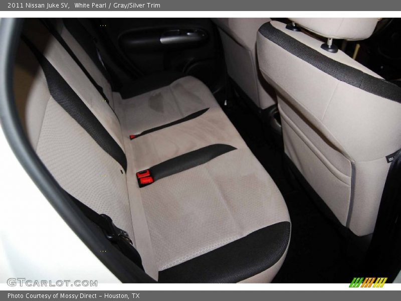 White Pearl / Gray/Silver Trim 2011 Nissan Juke SV