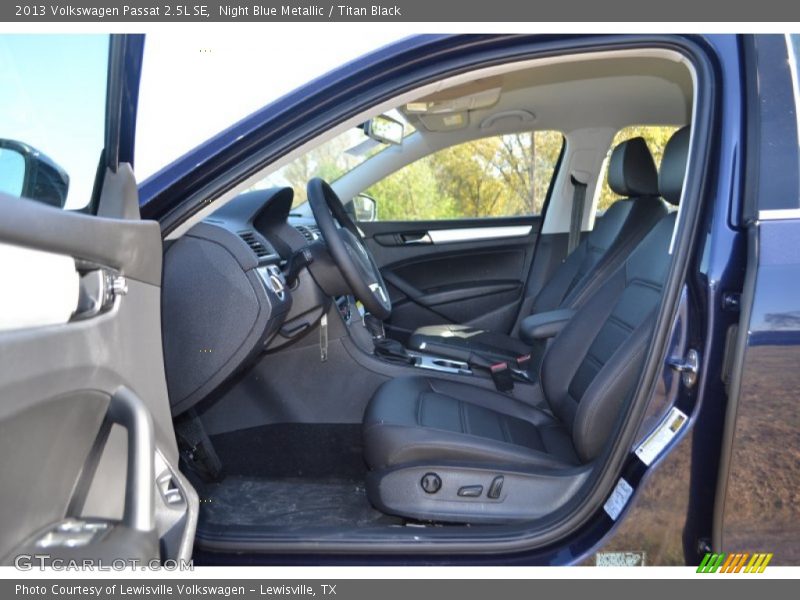 Night Blue Metallic / Titan Black 2013 Volkswagen Passat 2.5L SE