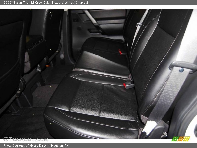 Blizzard White / Charcoal 2009 Nissan Titan LE Crew Cab