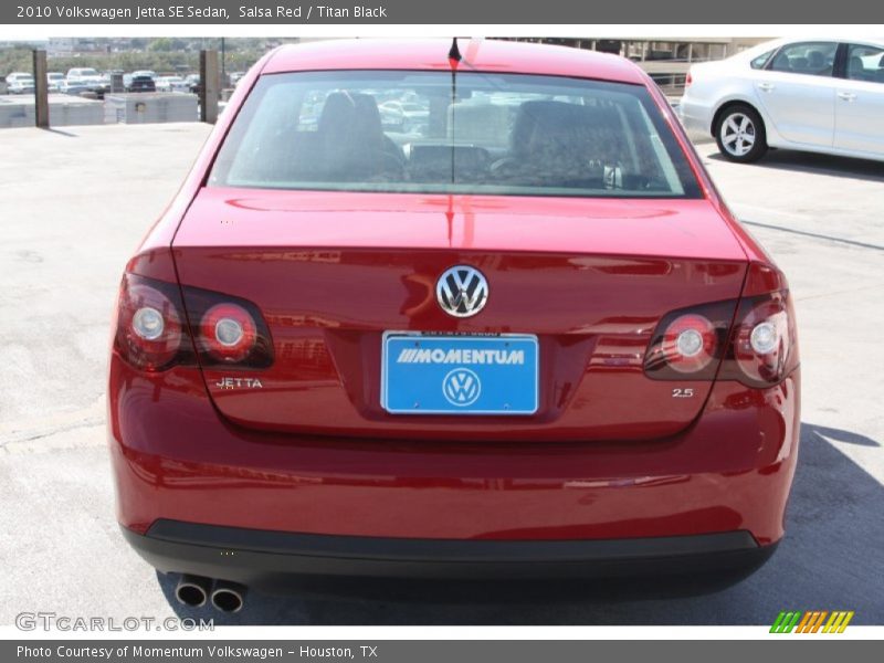 Salsa Red / Titan Black 2010 Volkswagen Jetta SE Sedan