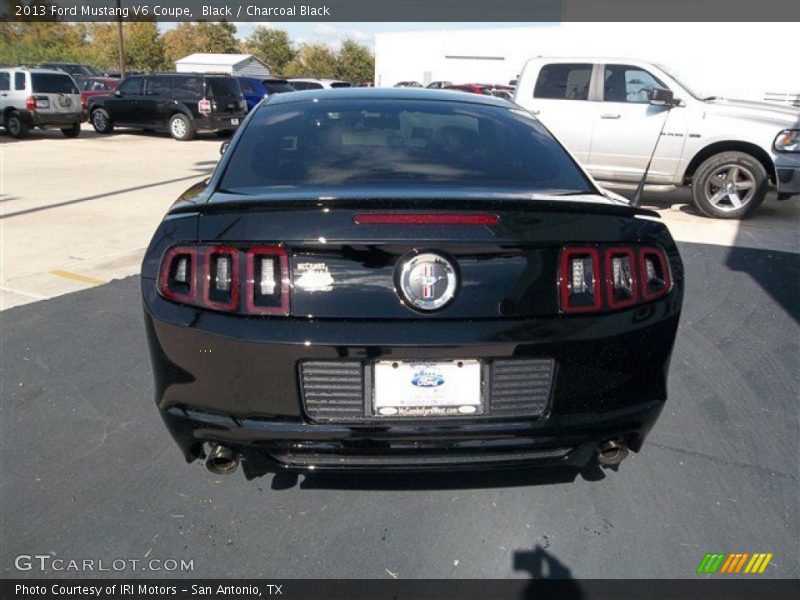 Black / Charcoal Black 2013 Ford Mustang V6 Coupe