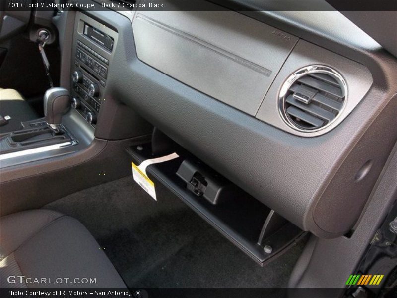 Black / Charcoal Black 2013 Ford Mustang V6 Coupe