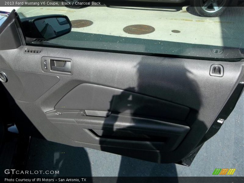 Black / Charcoal Black 2013 Ford Mustang V6 Coupe