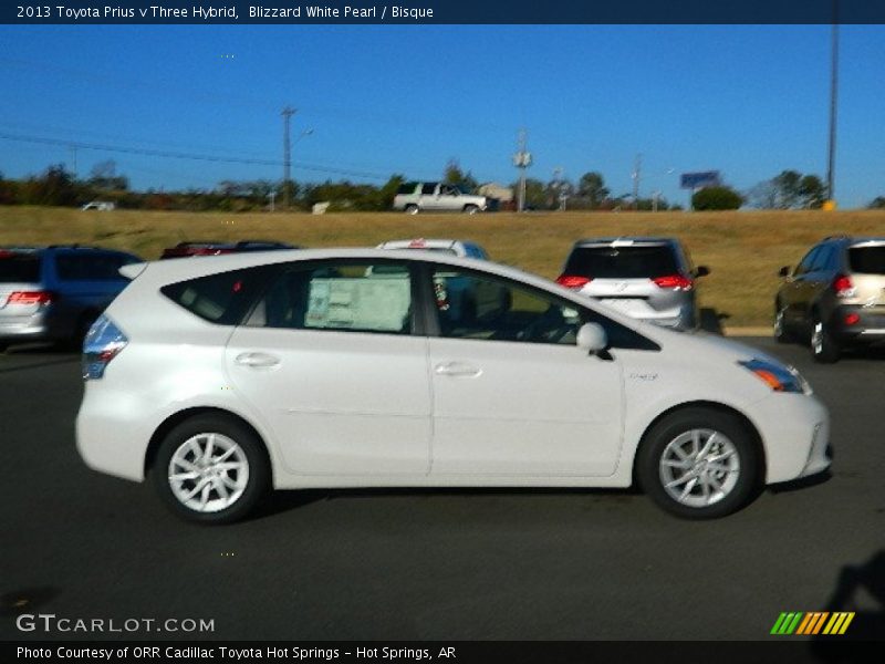 Blizzard White Pearl / Bisque 2013 Toyota Prius v Three Hybrid