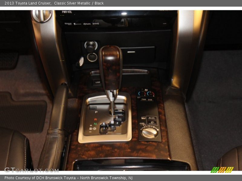 Classic Silver Metallic / Black 2013 Toyota Land Cruiser