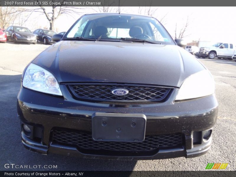 Pitch Black / Charcoal 2007 Ford Focus ZX3 SES Coupe