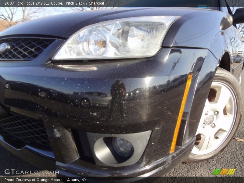 Pitch Black / Charcoal 2007 Ford Focus ZX3 SES Coupe