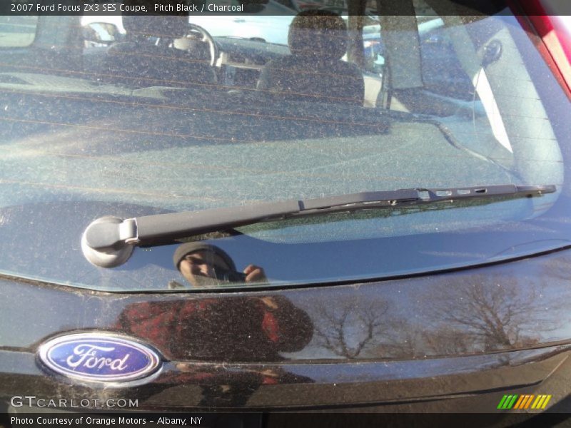 Pitch Black / Charcoal 2007 Ford Focus ZX3 SES Coupe