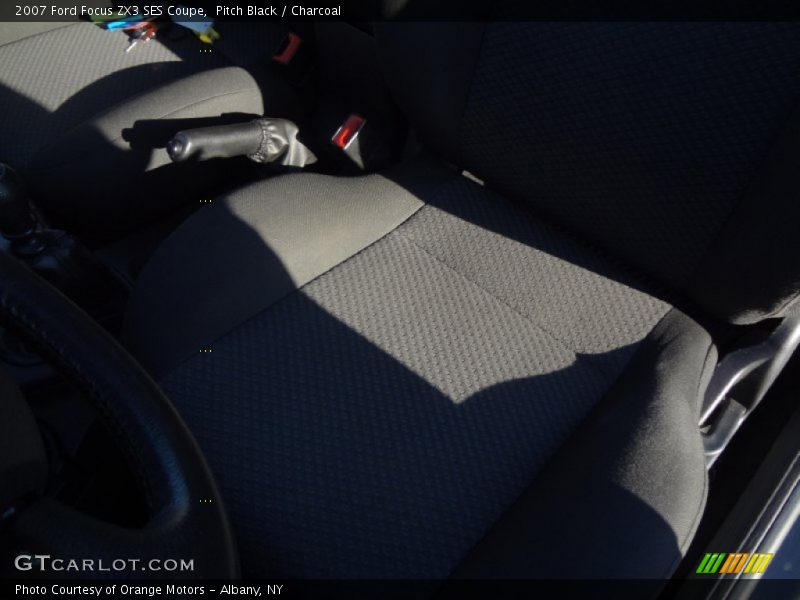 Pitch Black / Charcoal 2007 Ford Focus ZX3 SES Coupe