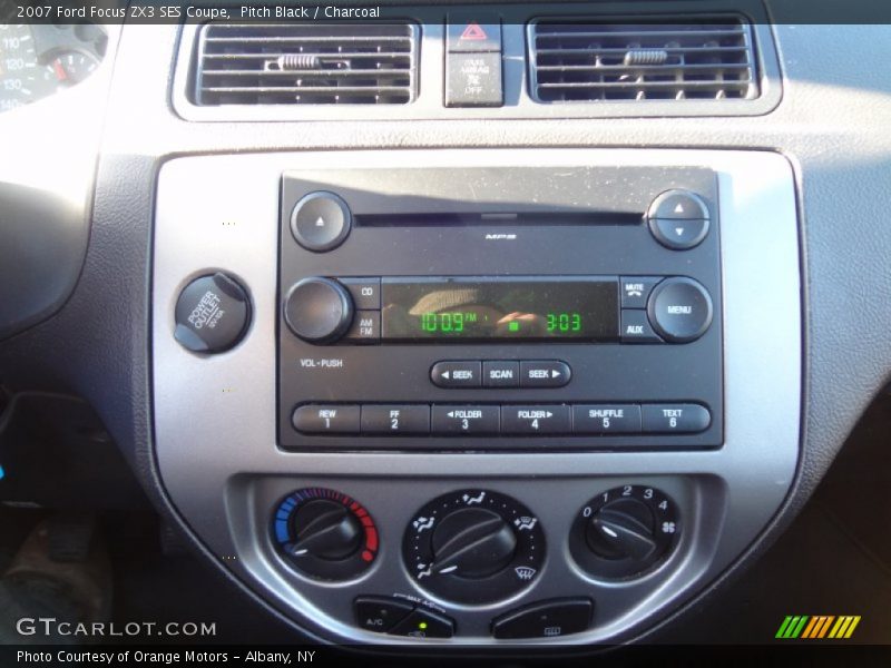 Controls of 2007 Focus ZX3 SES Coupe