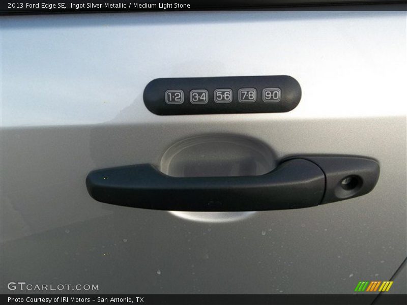 Ingot Silver Metallic / Medium Light Stone 2013 Ford Edge SE
