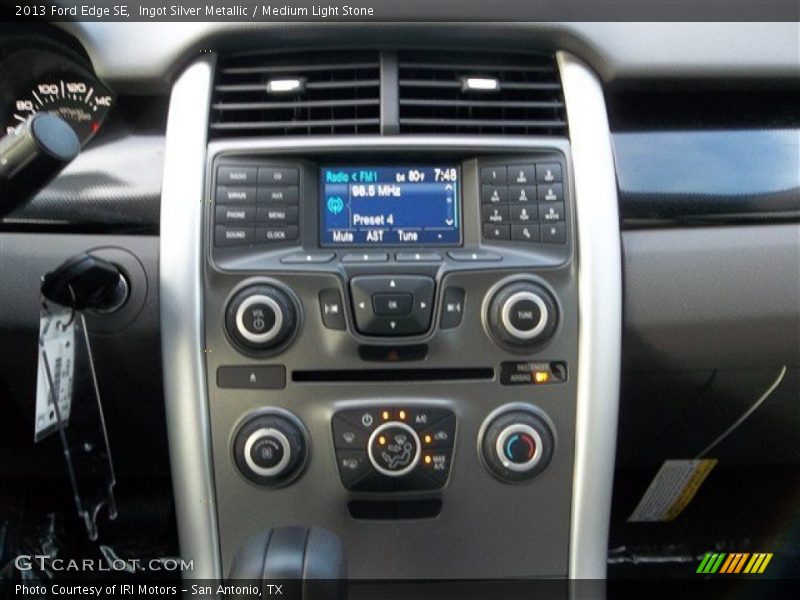 Ingot Silver Metallic / Medium Light Stone 2013 Ford Edge SE