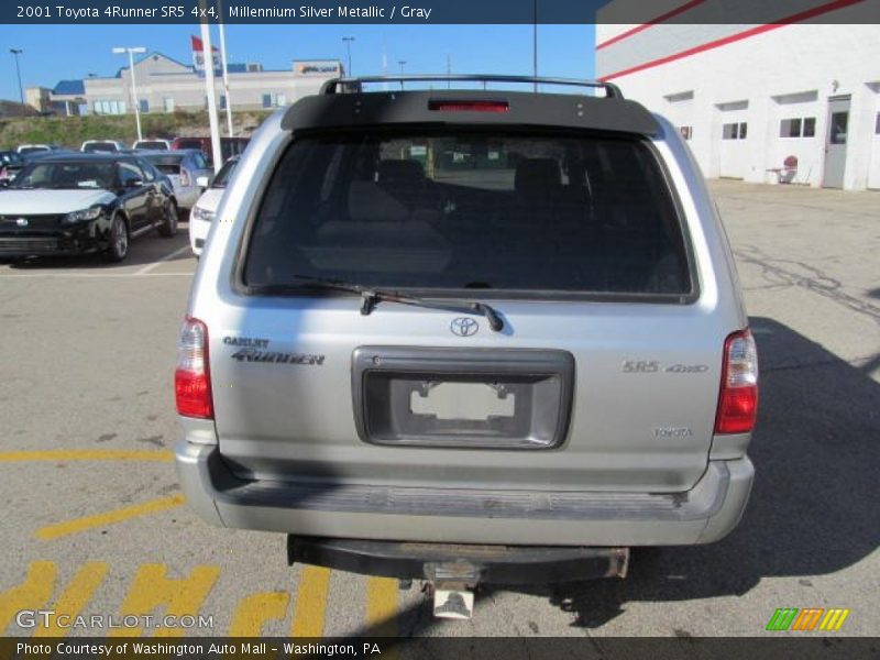 Millennium Silver Metallic / Gray 2001 Toyota 4Runner SR5 4x4